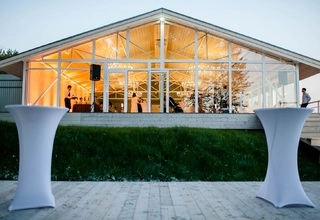 ZaБерег - видовая площадка на берегу Невы Банкетный зал - фото 4