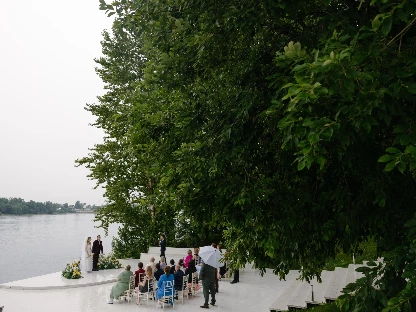 Ведущий Сергей Глибин - фото 6