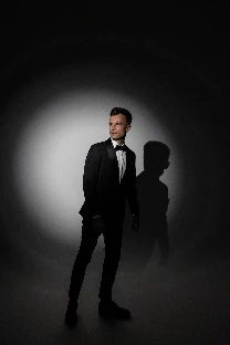 Ведущий Сергей Глибин - фото 3