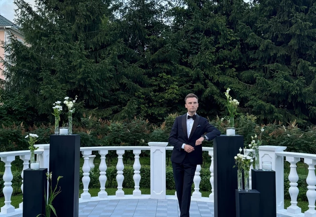 Ведущий Сергей Глибин - слайд 19