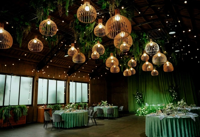 Свадебная площадка «Ранчо» Летняя веранда с террасой и поляной - фото 4