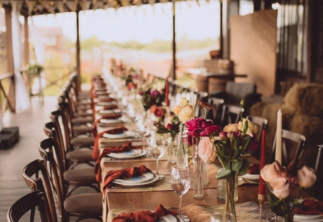 Свадебная площадка «Ранчо» Летняя веранда с террасой и поляной - фото 21