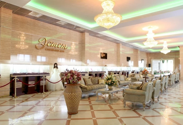 Grand Paradise / Гранд Парадайз Зимний сад