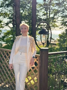 Ведущая Дарья Широкова - фото 7