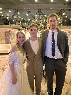 Валерий Гержан Ведущий - фото 12