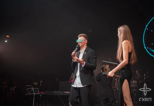 Валерий Гержан Ведущий - слайд 19