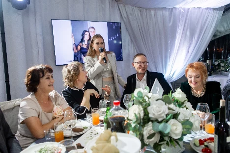 Ведущая Надежда Михалева - фото 12