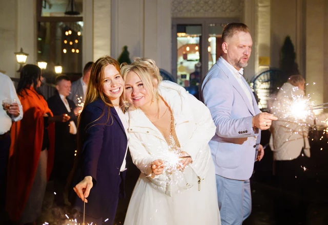 Ведущая Надежда Михалева - слайд 13