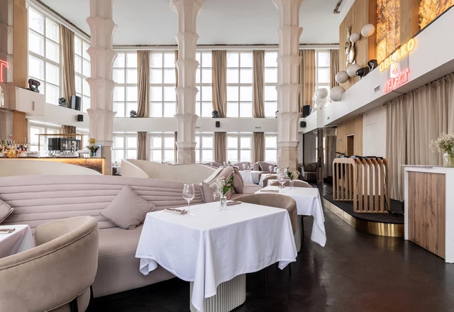 Ресторан OBLAKO / Облако Основной зал - фото 3