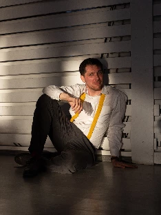 Ведущий Александр Антонян - фото 15