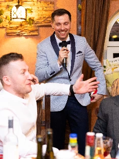 Ведущий Александр Антонян - фото 4