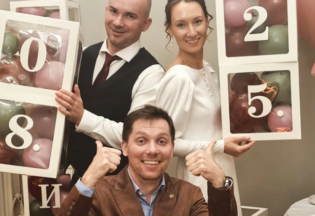 Ведущий Александр Антонян - слайд 3