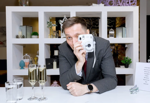 Ведущий Александр Антонян - слайд 10