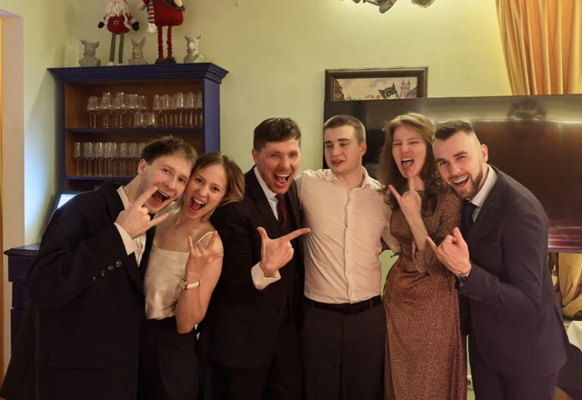 Ведущий Александр Антонян - фото 6