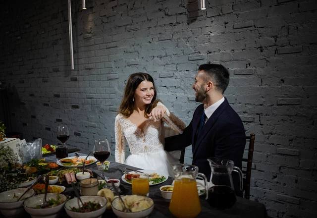 Ведущий Вячеслав Салнис - слайд 6