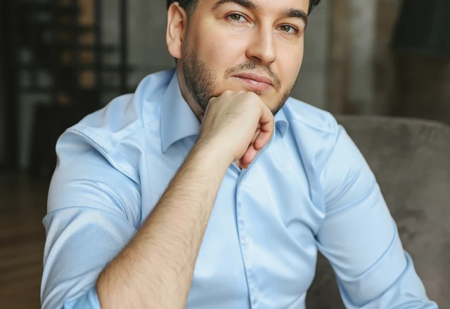 Ведущий Вячеслав Салнис - слайд 13