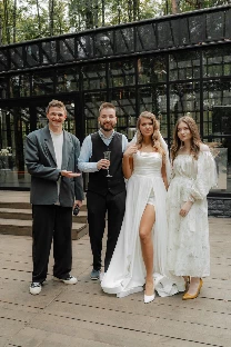 Ведущий Андрей Золотухин - фото 6