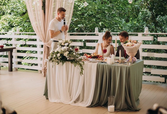 Ведущий Андрей Золотухин - слайд 17