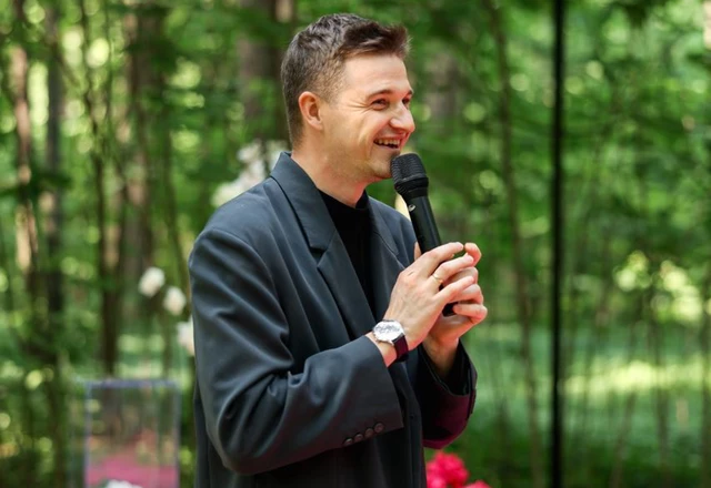 Ведущий Андрей Золотухин - слайд 11