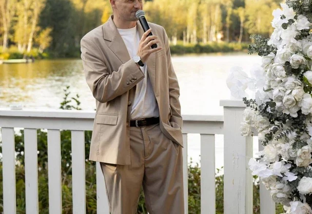 Ведущий Андрей Золотухин | Александр и Ксения  - фото 1232