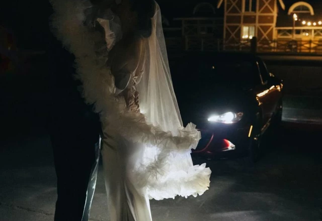 Ведущий Андрей Золотухин | Максим и Оксана 