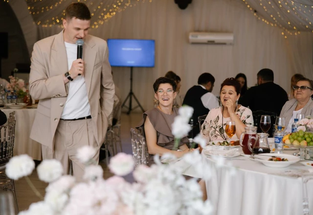 Ведущий Андрей Золотухин | Александра и Евгений - фото 1114