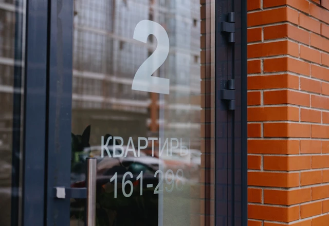 Фотограф Слесарчук Сергей | Павел и Виктория. Искренние чувства в ритме города - фото 436