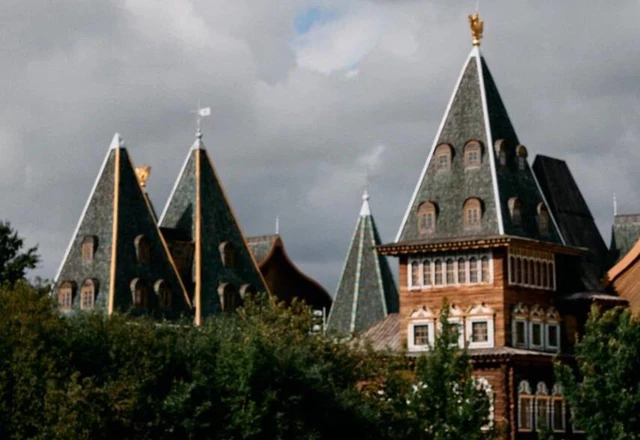 Ведущий Иван Комаров | Царская свадьба Андрея и Александры - фото 89