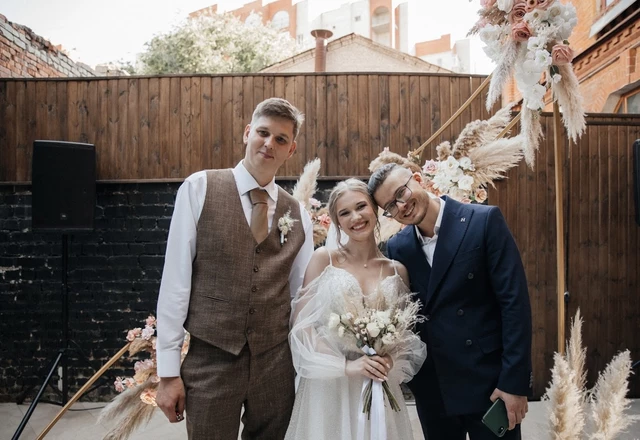 Ведущий Валентин Либерзон - слайд 7