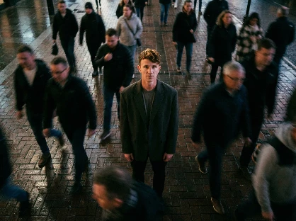 Ведущий Александр Арисов - фото 9