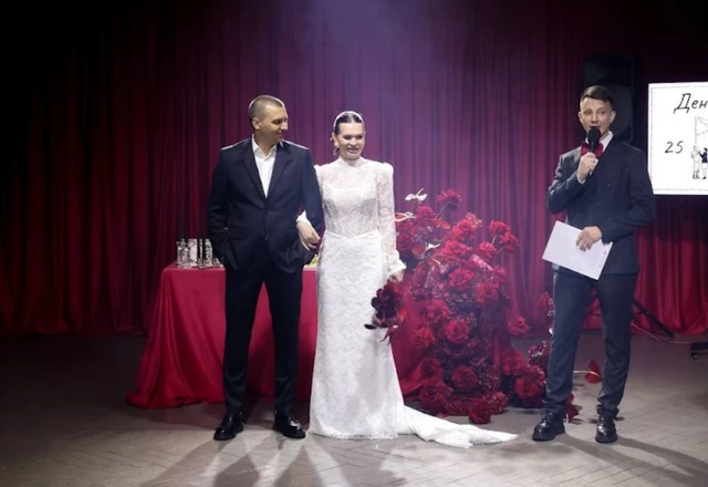 Ведущий Александр Арисов - фото 5