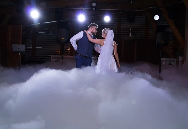 Ведущий Александр Арисов | Евгений и Татьяна