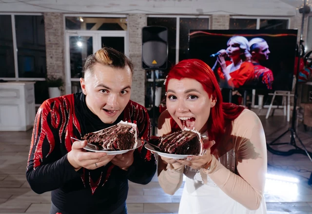 Ведущий Александр Арисов | Софья и Леонид