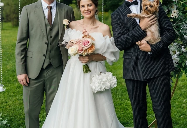 Ведущий Александр Арисов - слайд 1