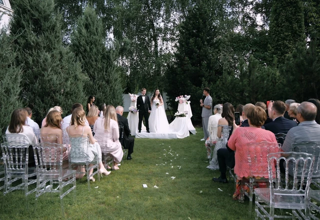 Ведущий Александр Арисов | Арина и Артем - фото 100