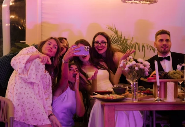 Ведущий Александр Арисов | Эльза и Павел - фото 228