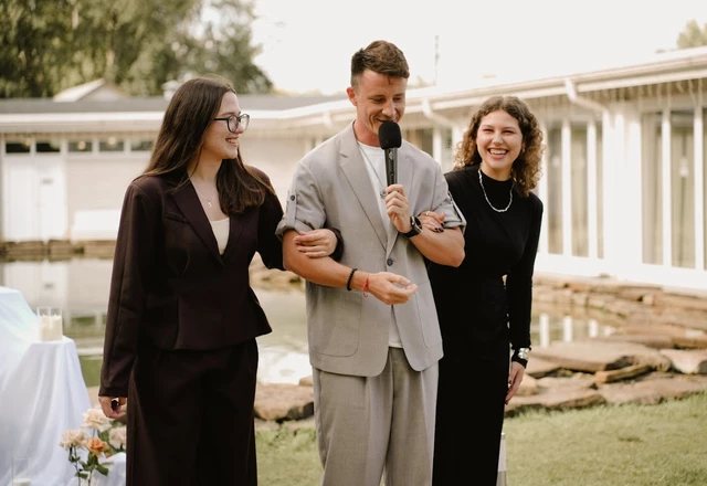 Ведущий Александр Арисов | Елизавета и Алексей - фото 86