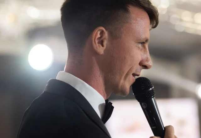 Ведущий Александр Арисов | Вадим и Валерия - фото 211