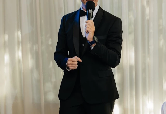 Ведущий Александр Арисов | Евгений и Анастасия