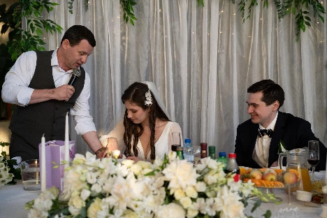 Ведущий Денис Колесников - фото 8