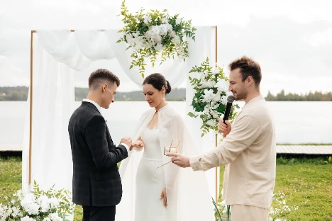 Ведущий Никита Малышев - фото 20