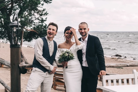 Ведущий Никита Малышев - фото 17