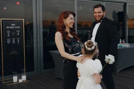 Ведущая Катя Водопьянова - фото 18