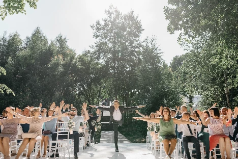 Ведущий камерных свадеб Тимур Султанов - фото 3