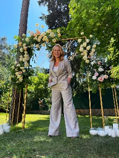 Ведущая, с которой тепло Александра Карсо - фото 5