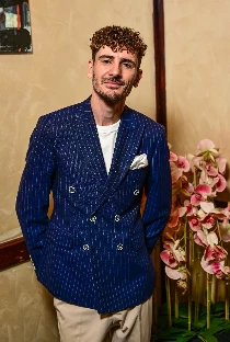 Ведущий Захар Милославский - фото 11