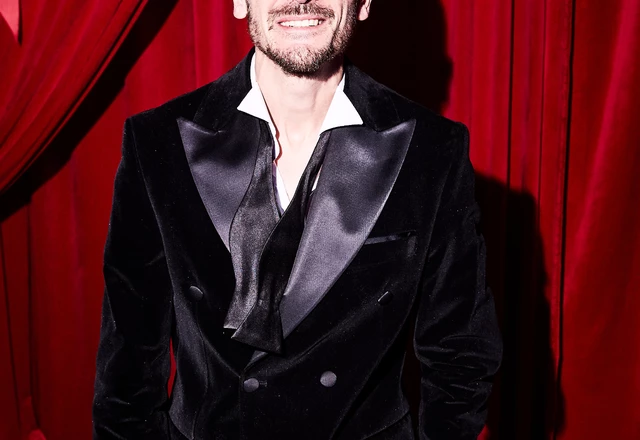 Ведущий Захар Милославский - слайд 11