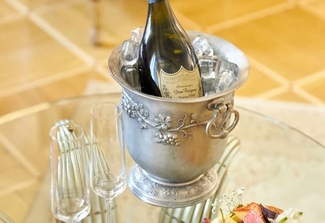 Бутик Отель «Дворец Трезини» Проживание для молодоженов и гостей - фото 9