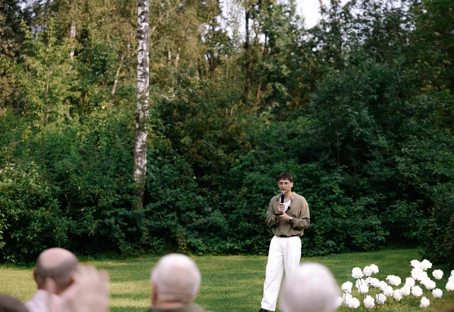 Ведущий Дмитрий Торопин - слайд 1