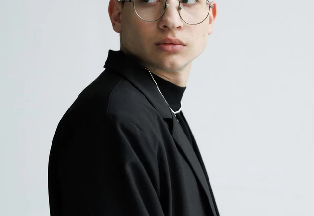 Ведущий Дмитрий Торопин - слайд 8